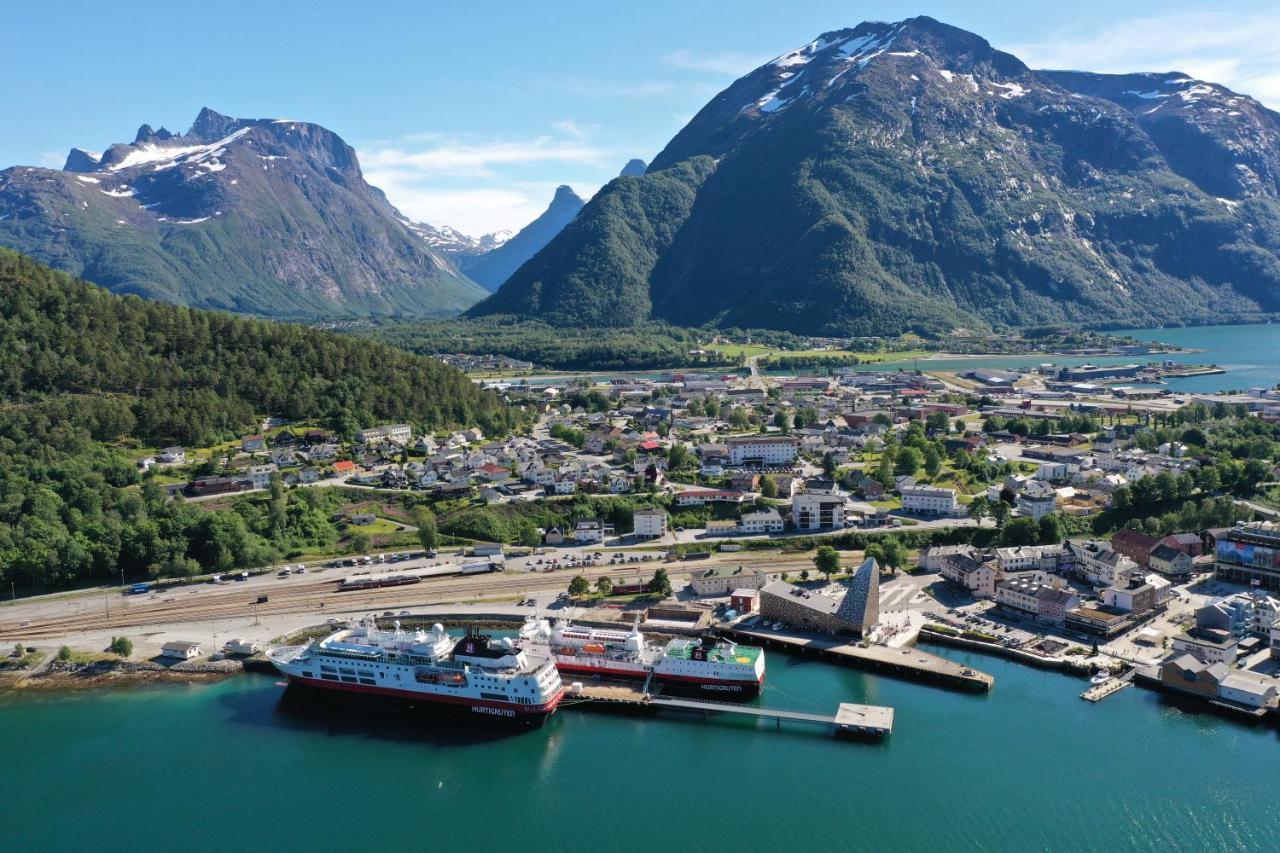 Åndalsnes Sentrum App1 Lägenhet Exteriör bild